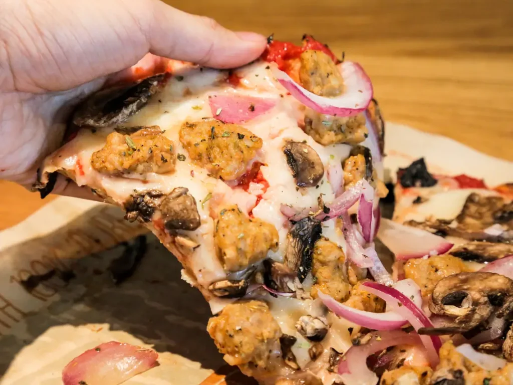 Blaze Pizza: Keto Crust Pizza with Veggies