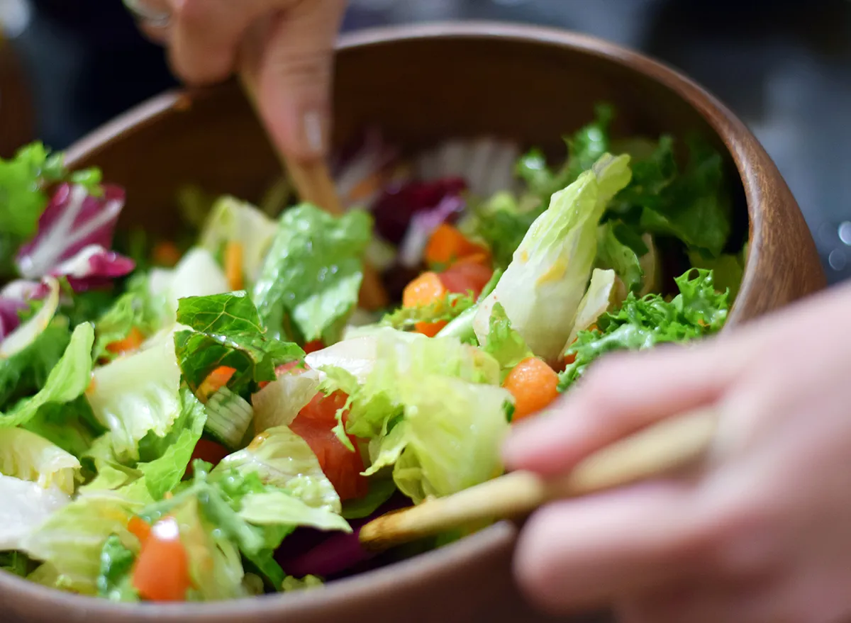 Sbarro: Garden Salad with Grilled Chicken